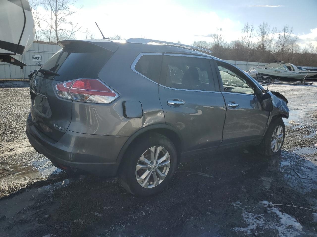2016 Nissan Rogue - Image 3