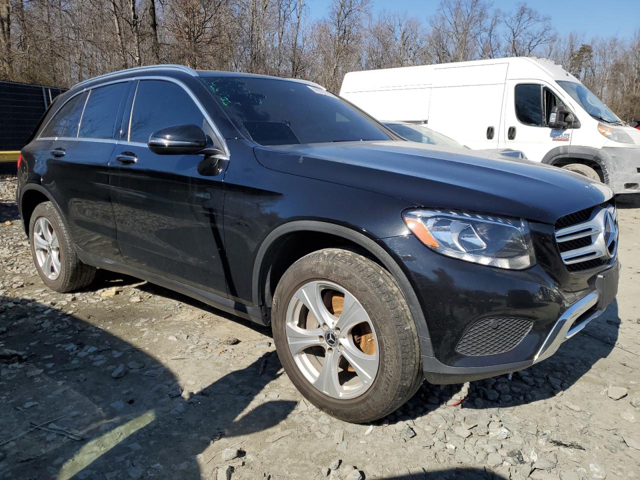 2018 Mercedes-Benz GLC - Image 4