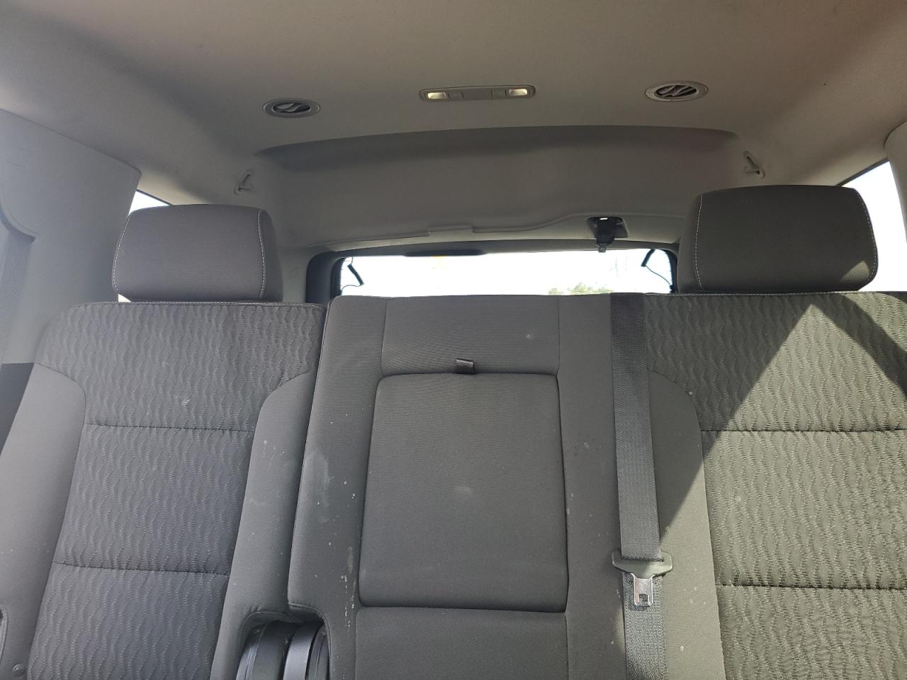 2018 GMC Yukon - Image 10