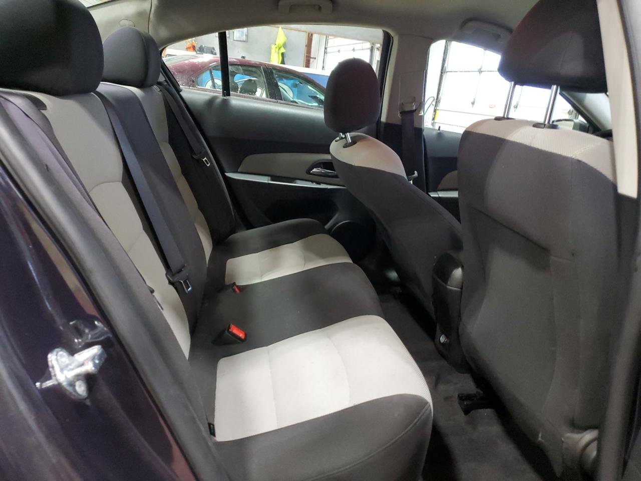 2015 Chevrolet Cruze - Image 10