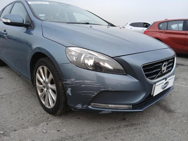 2012 VOLVO V40 ES NAV