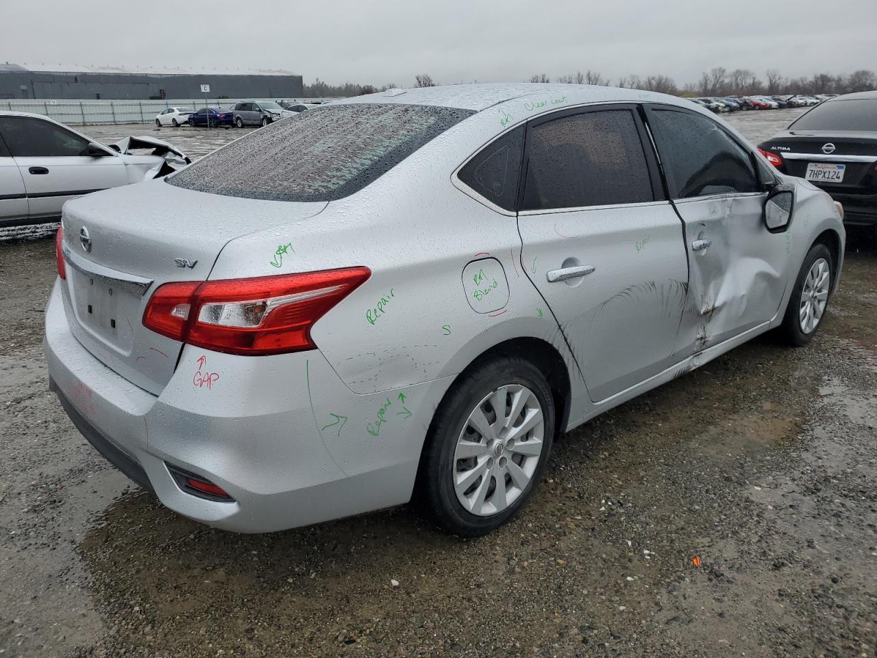 2017 Nissan Sentra - Image 3