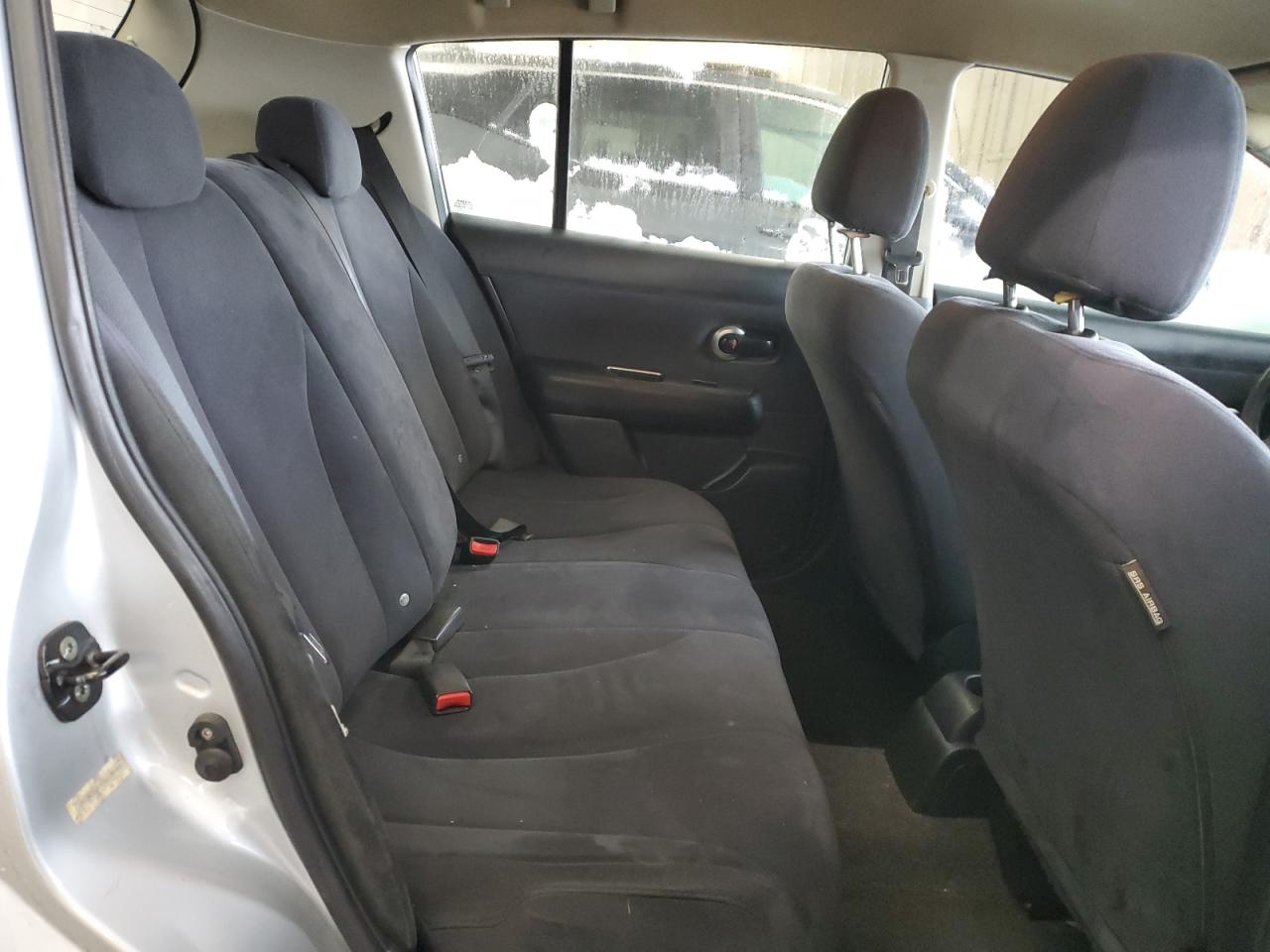 2007 Nissan Versa - Image 10