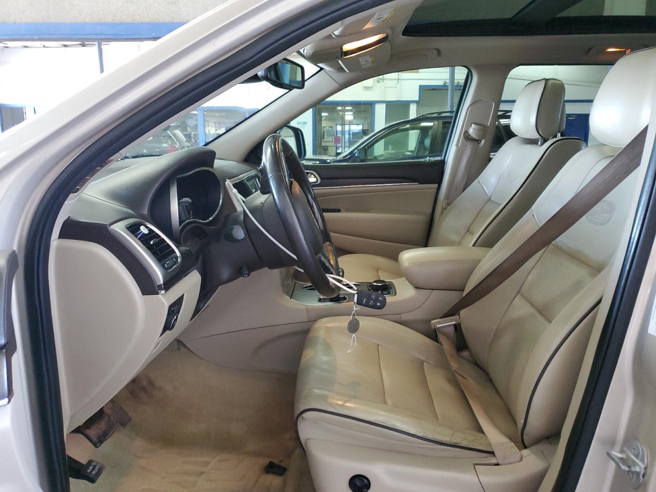 2015 Jeep Grand Cherokee - Image 7