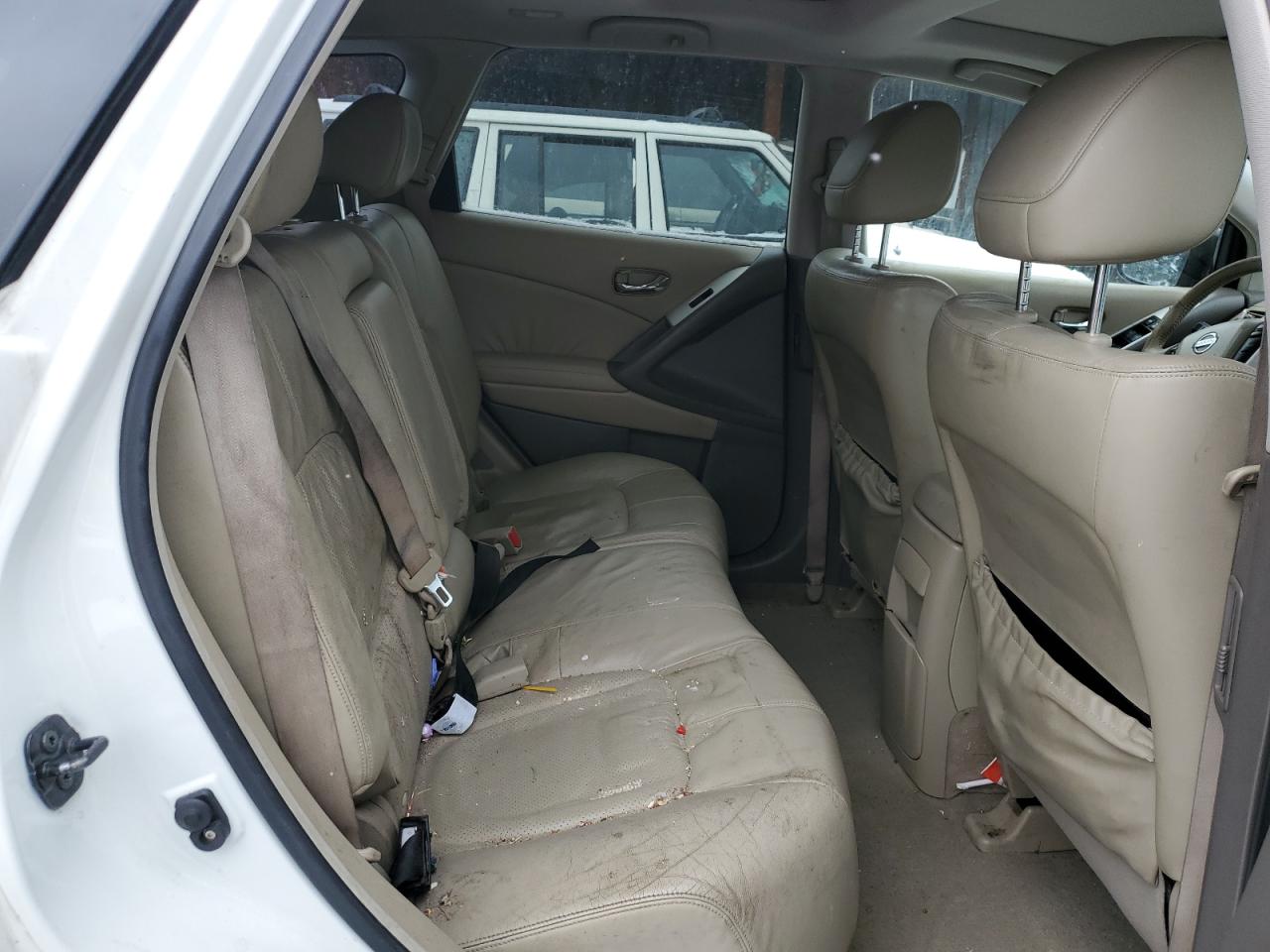 2010 Nissan Murano - Image 10