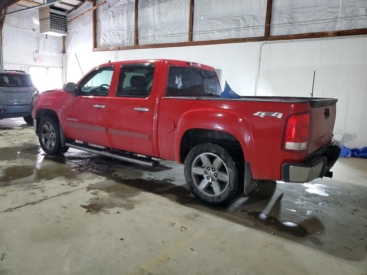 2013 GMC Sierra - Image 2