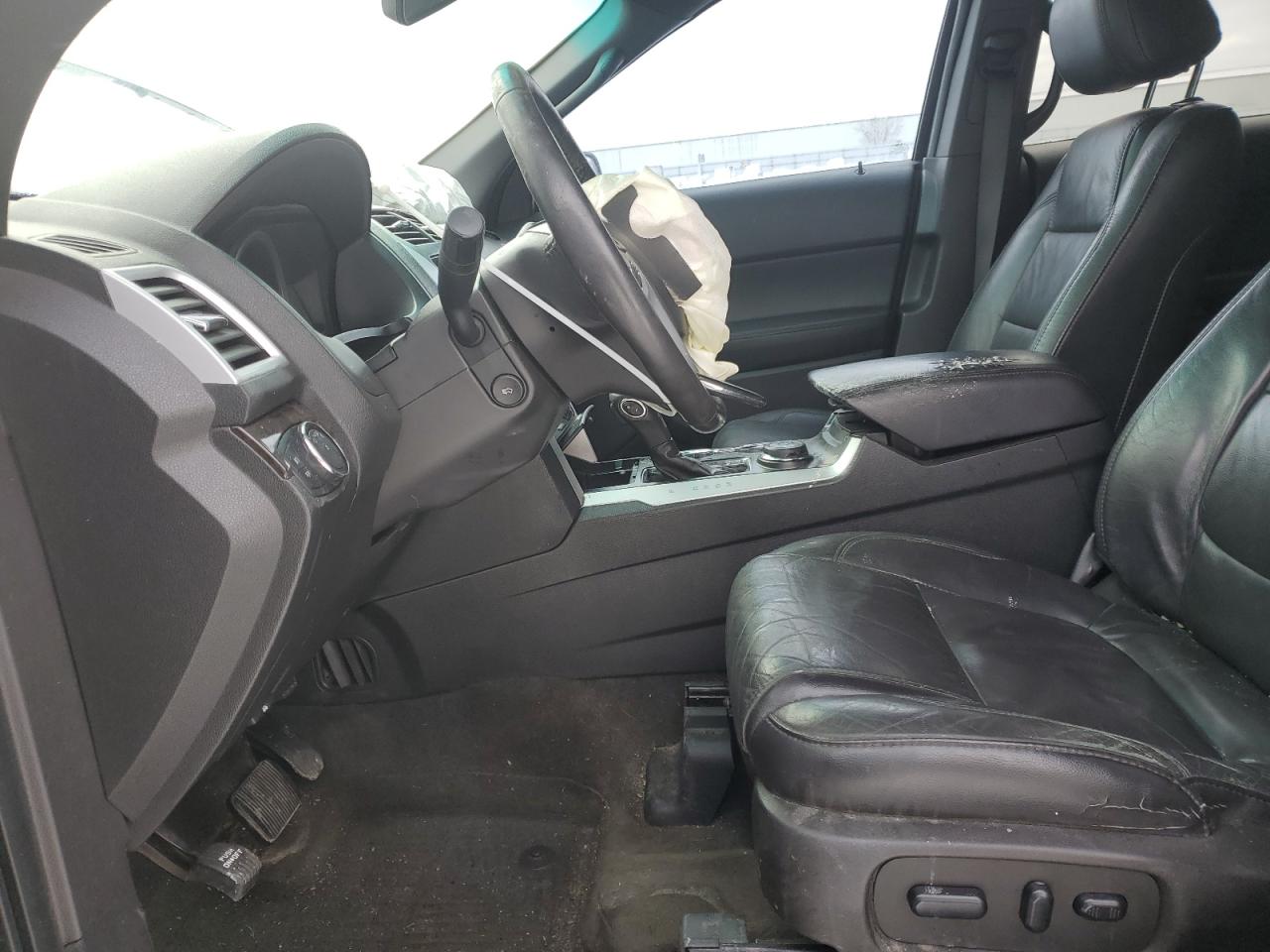 2015 Ford Explorer - Image 7