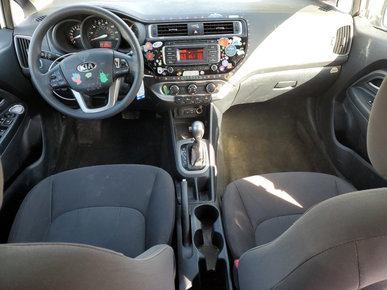 2016 Kia Rio - Image 8