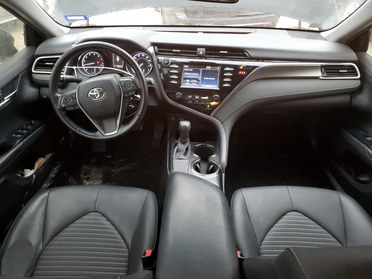 2018 Toyota Camry - Image 8