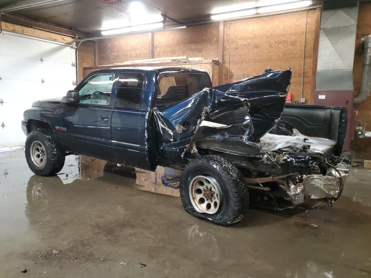 2001 Dodge RAM - Image 2