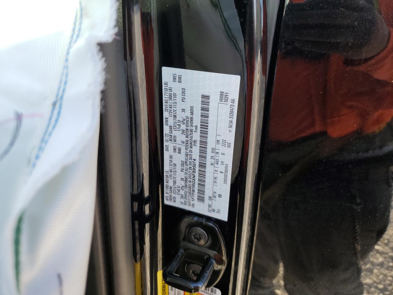 2022 Ford F-150 - Image 12