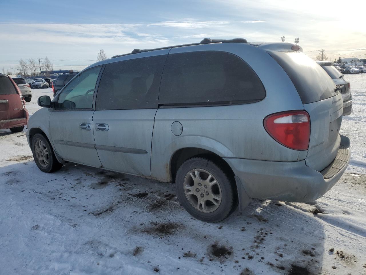 2003 Dodge Caravan - Image 2
