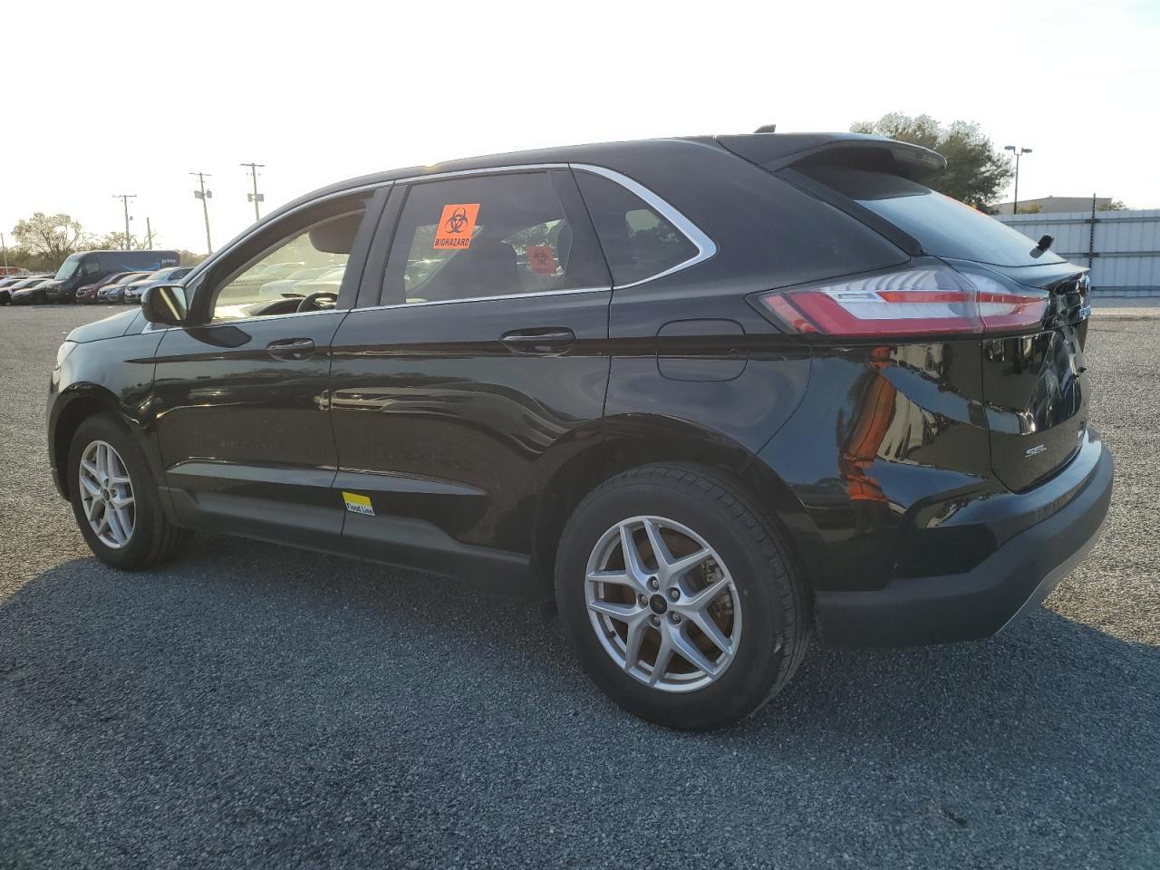 2023 Ford Edge - Image 2