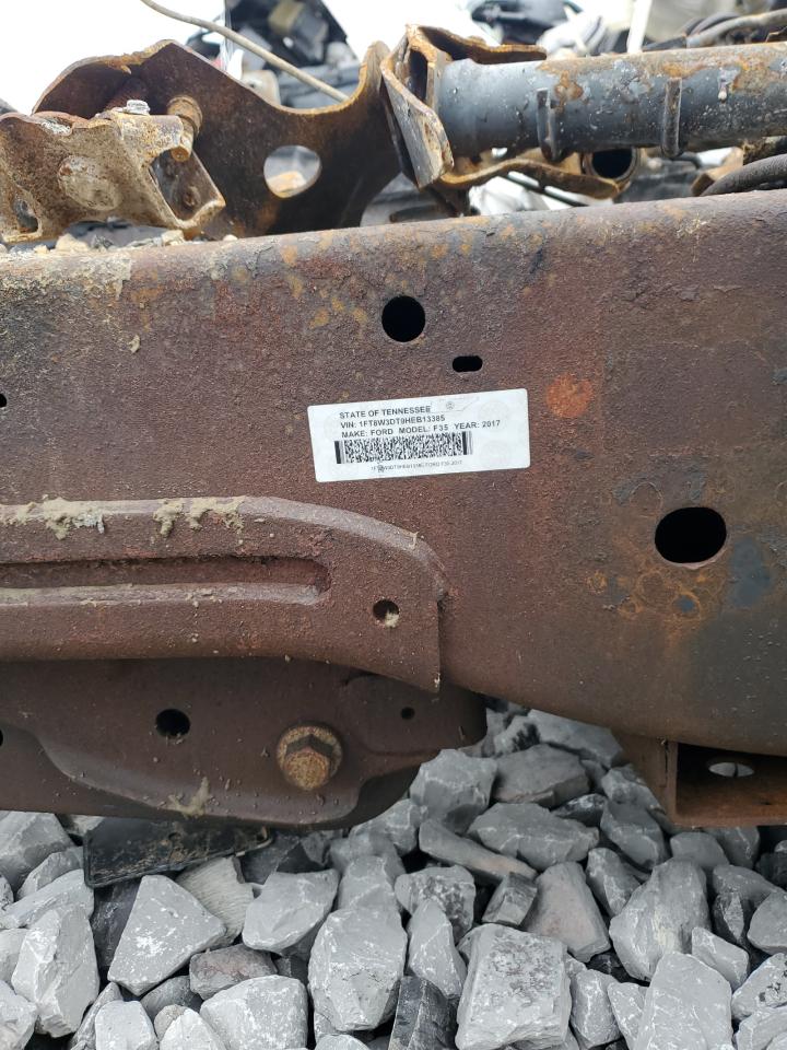 2017 Ford F350 - Image 12