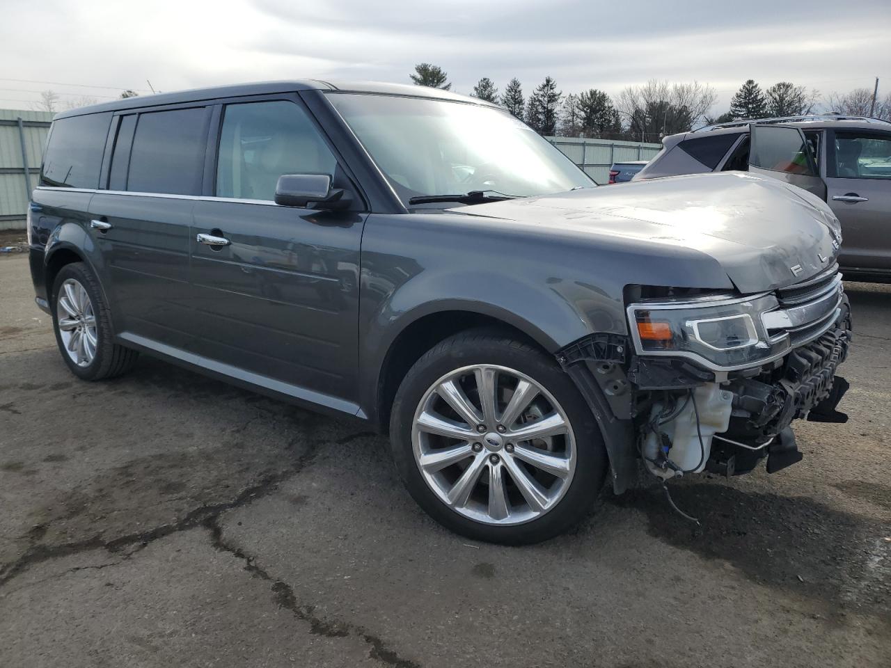2019 Ford Flex - Image 4