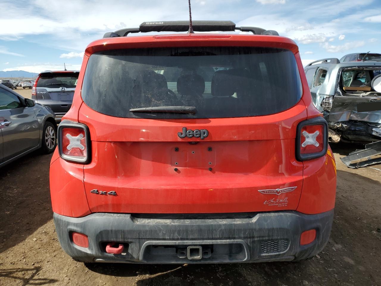 2017 Jeep Renegade - Image 6