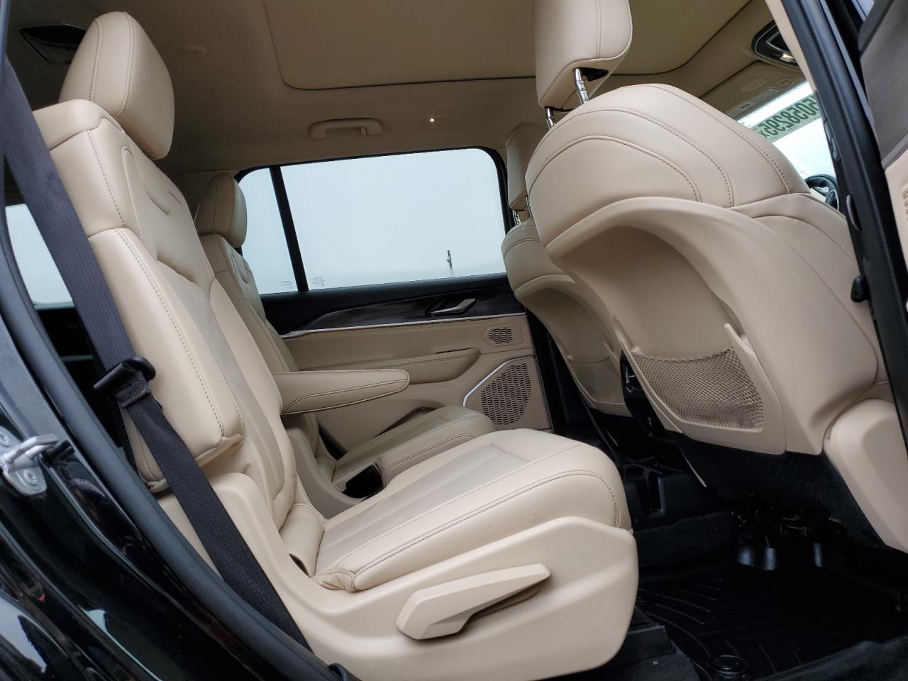2021 Jeep Grand Cherokee - Image 11
