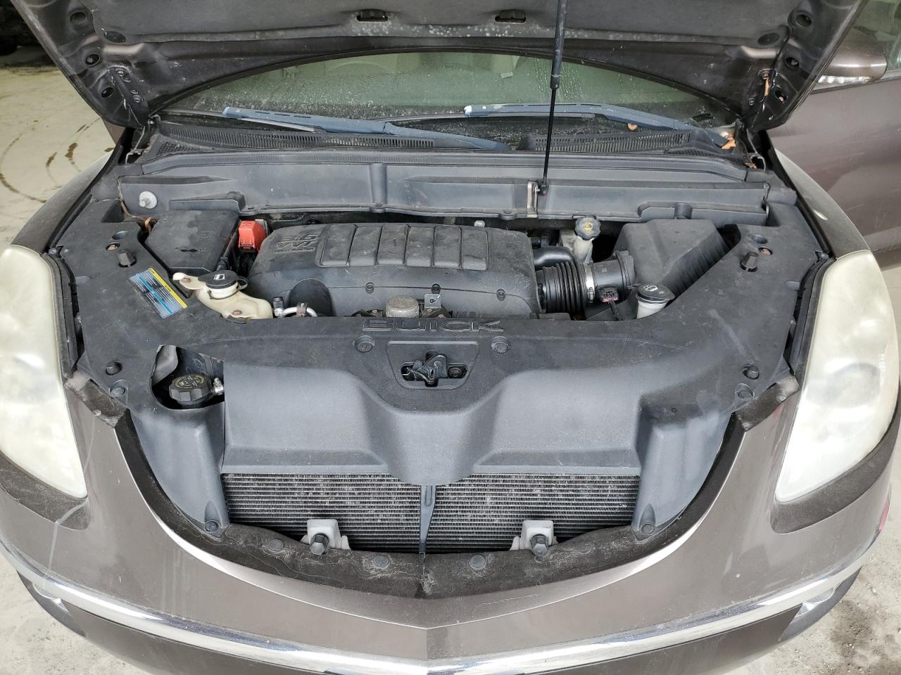 2010 Buick Enclave - Image 12