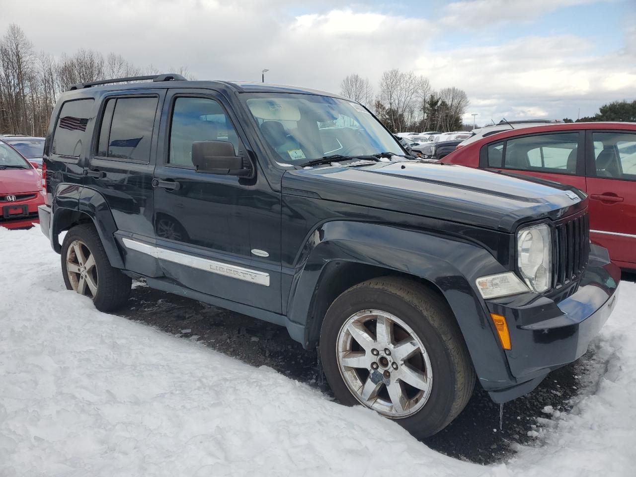 2012 Jeep Liberty (North America) - Image 4