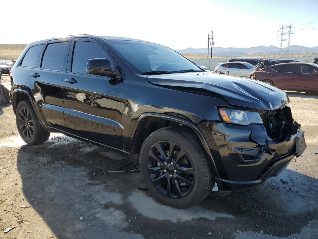 2017 Jeep Grand Cherokee - Image 4