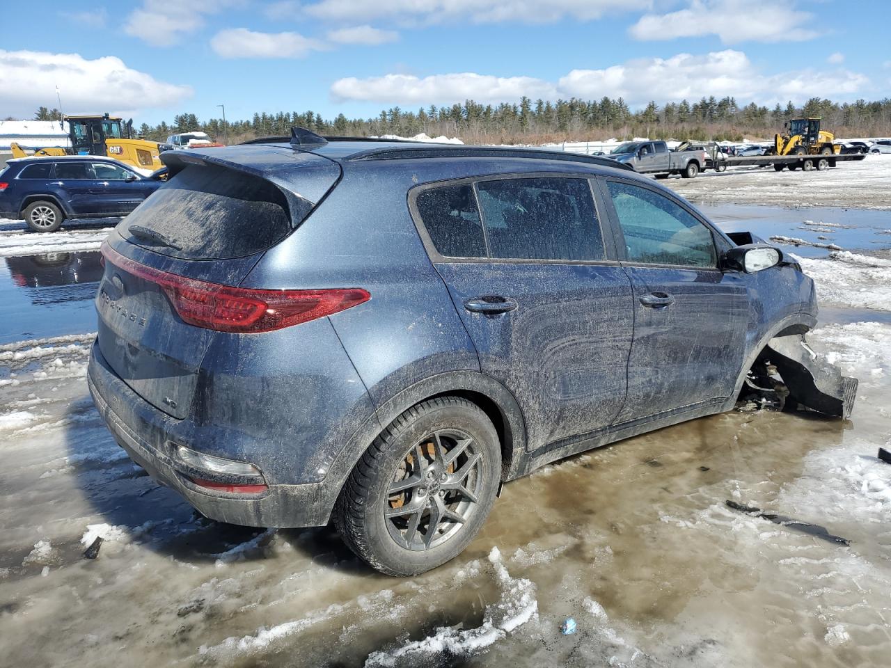 2022 Kia Sportage - Image 3
