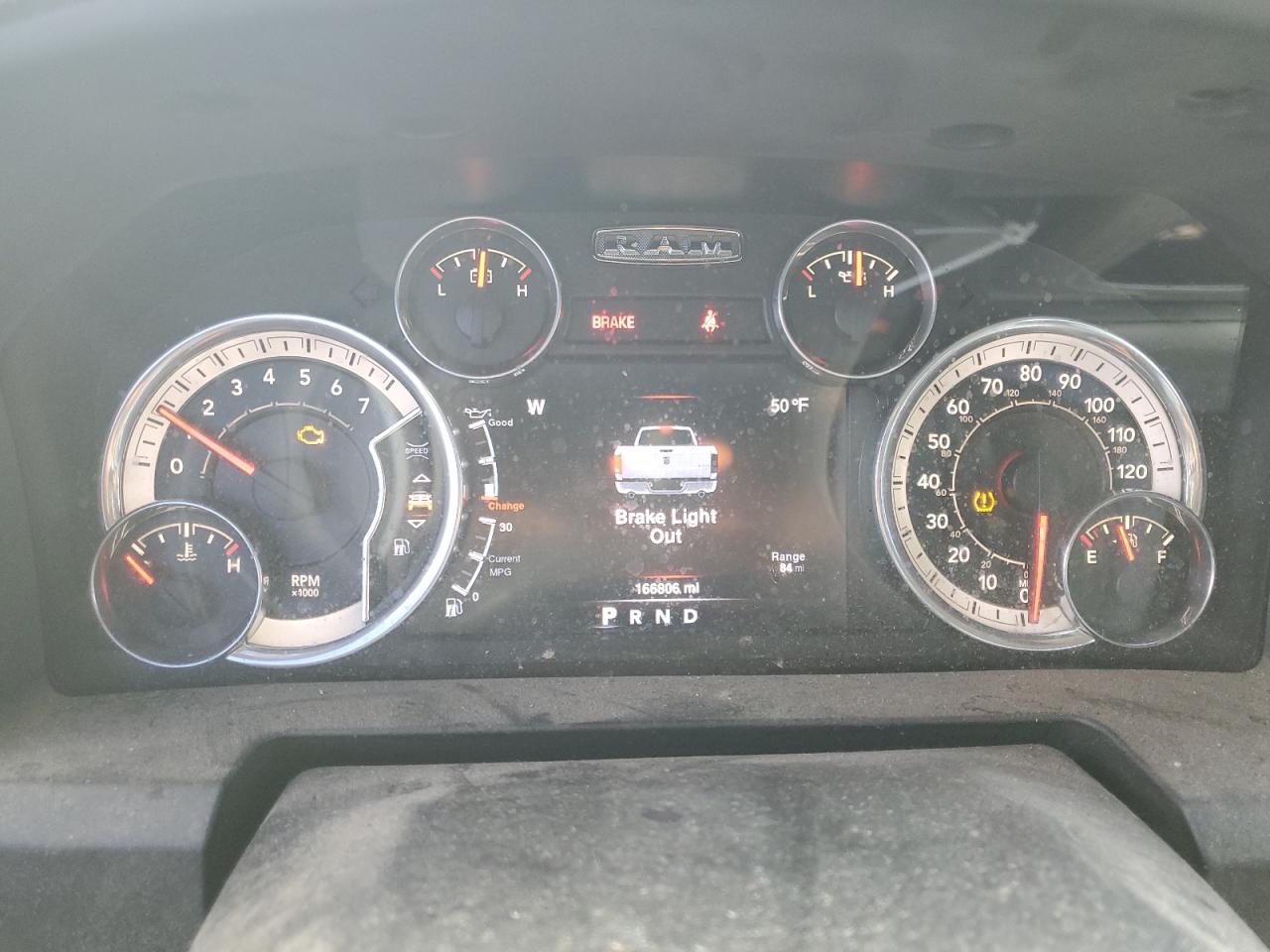 2016 RAM 1500 - Image 9
