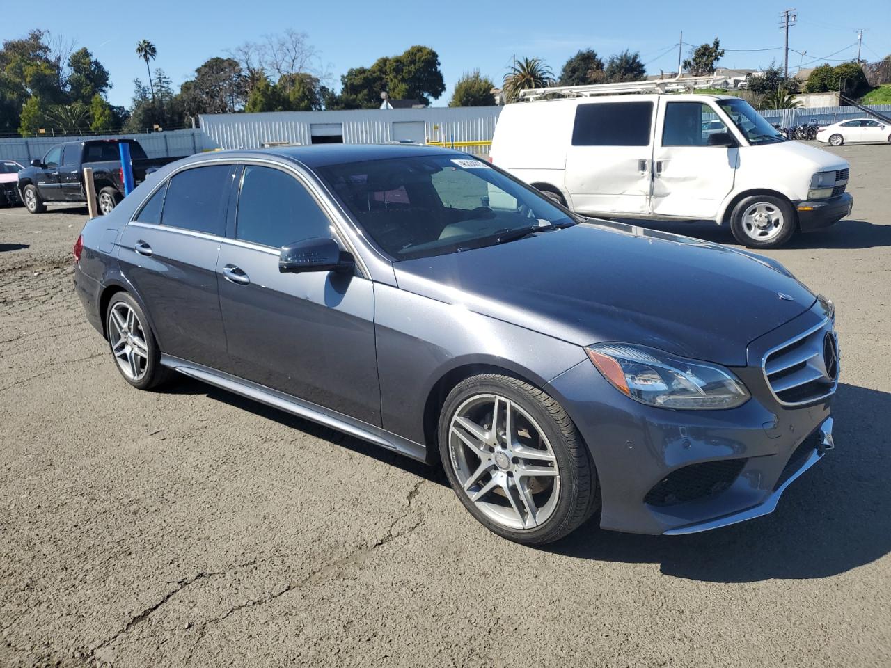 2015 Mercedes-Benz E-klasse - Image 4
