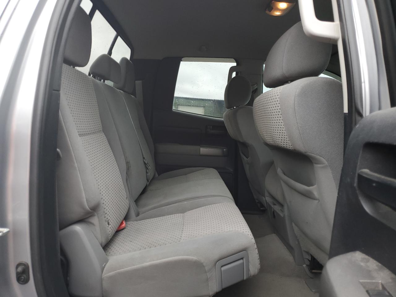 2010 Toyota Tundra - Image 10