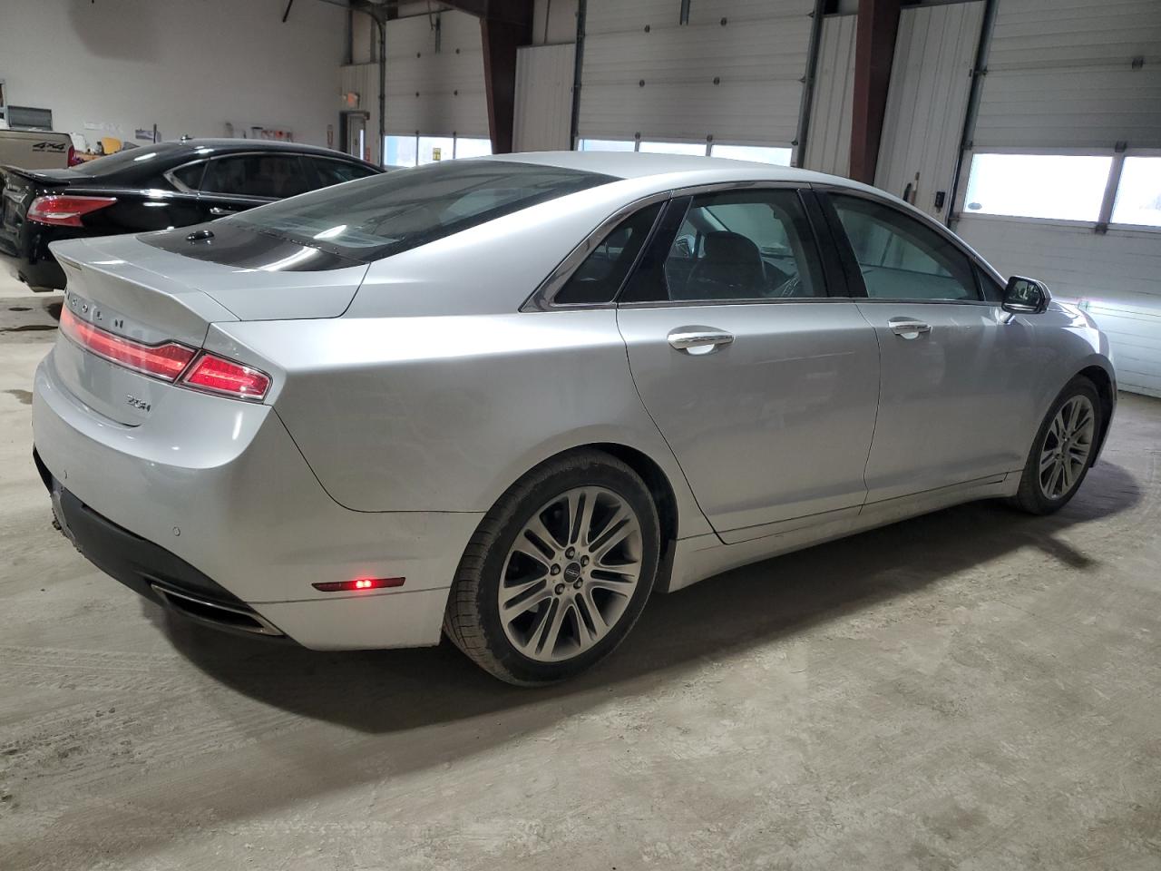 2014 Lincoln MKZ - Image 3