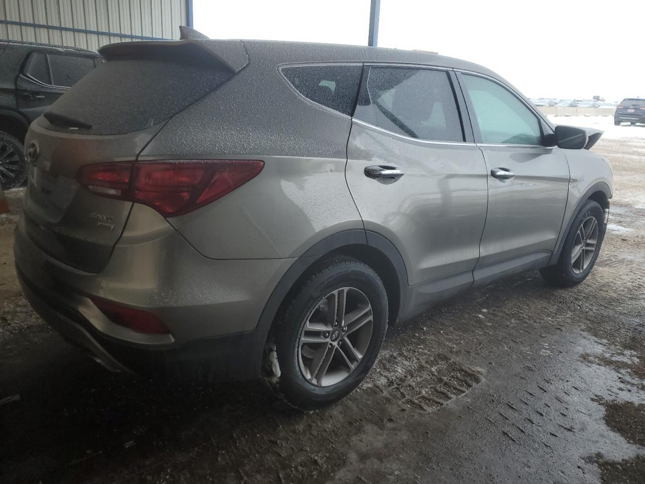 2017 Hyundai Santa Fe - Image 3