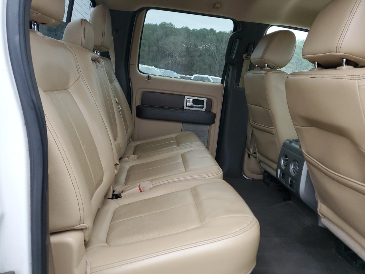 2013 Ford F-150 - Image 10