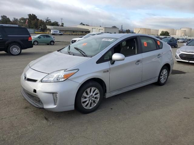 2012 Toyota Prius Plug-In 
