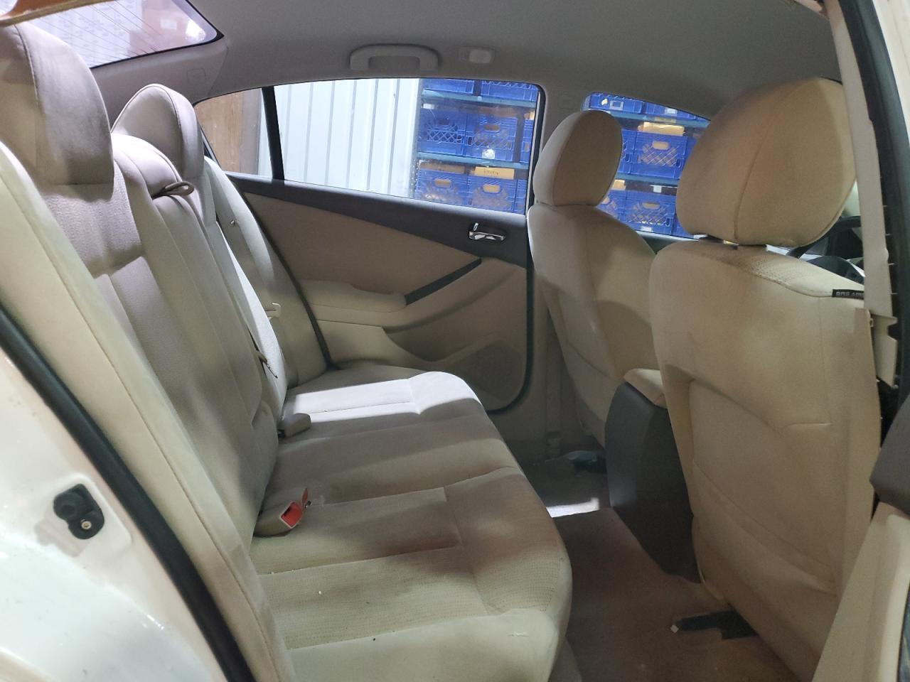 2012 Nissan Altima - Image 10