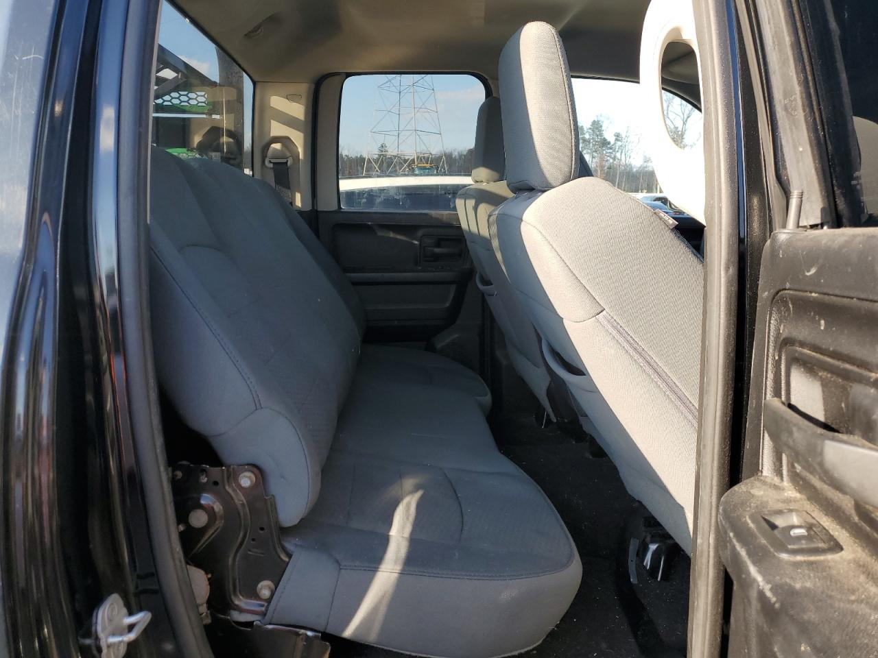 2013 RAM 1500 - Image 10