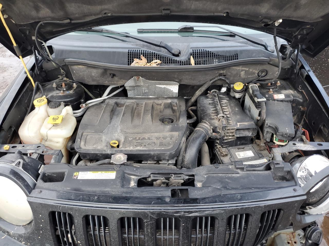 2009 Jeep Compass - Image 13