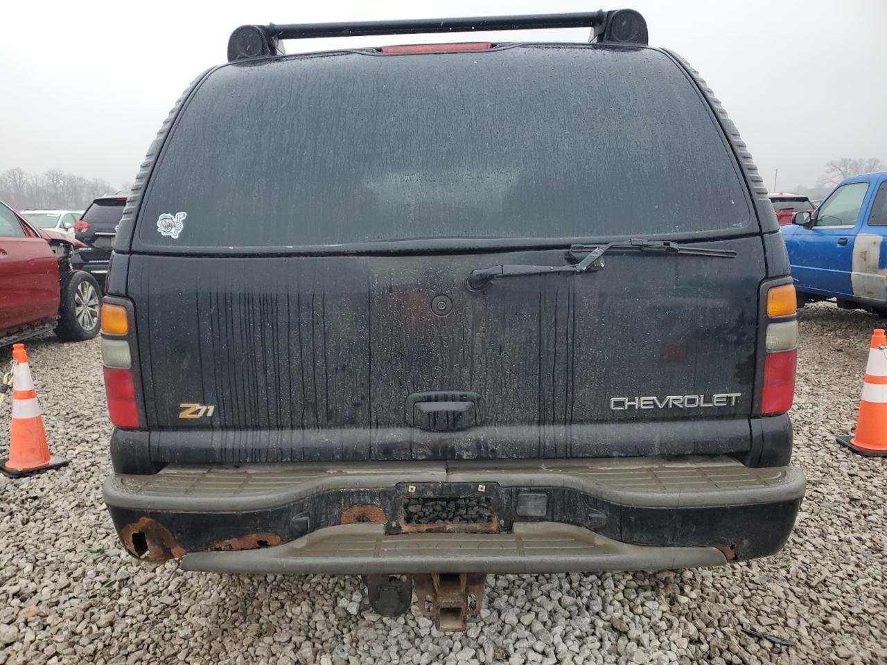 2004 Chevrolet Tahoe - Image 6