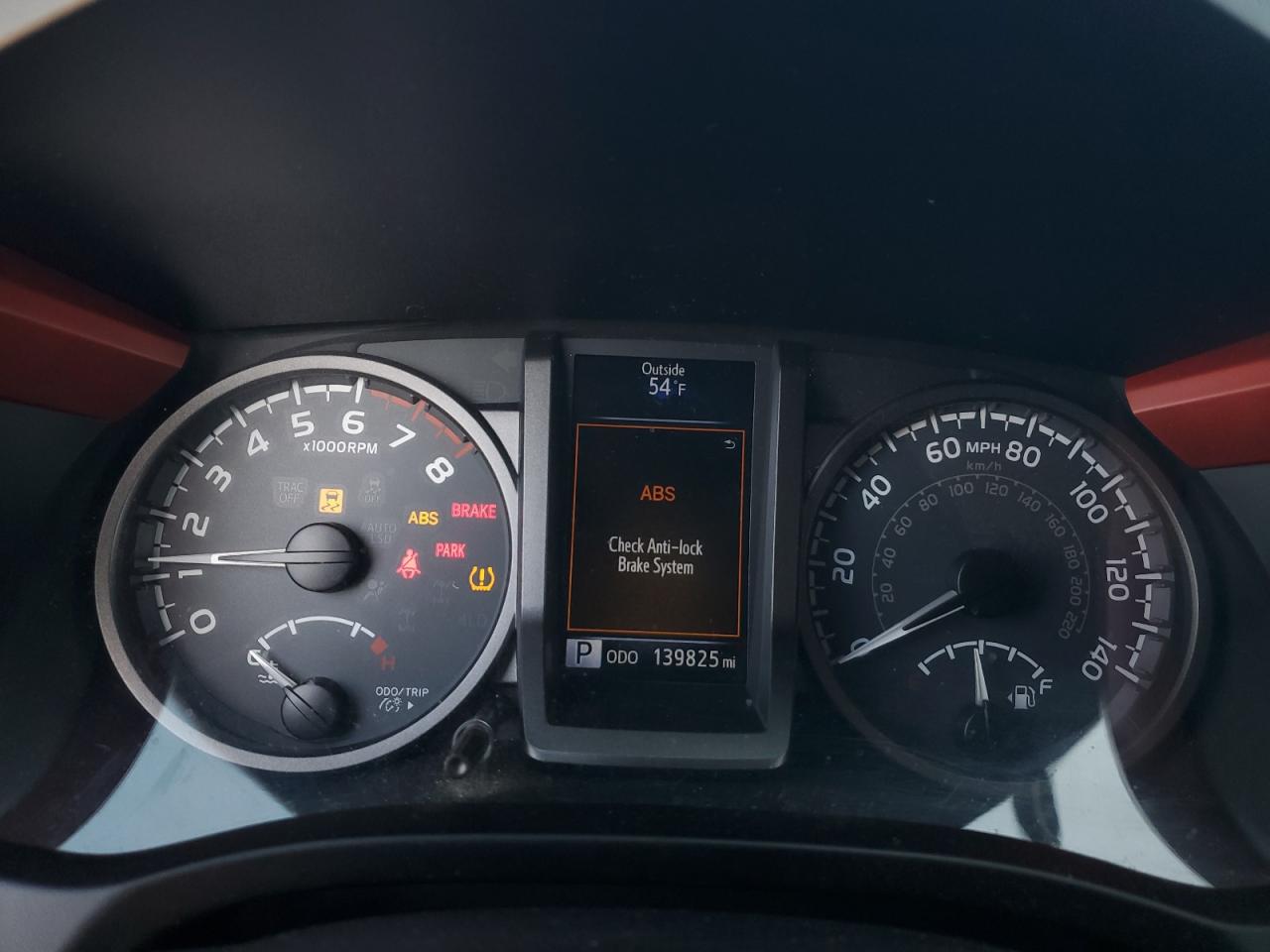 2016 Toyota Tacoma - Image 9