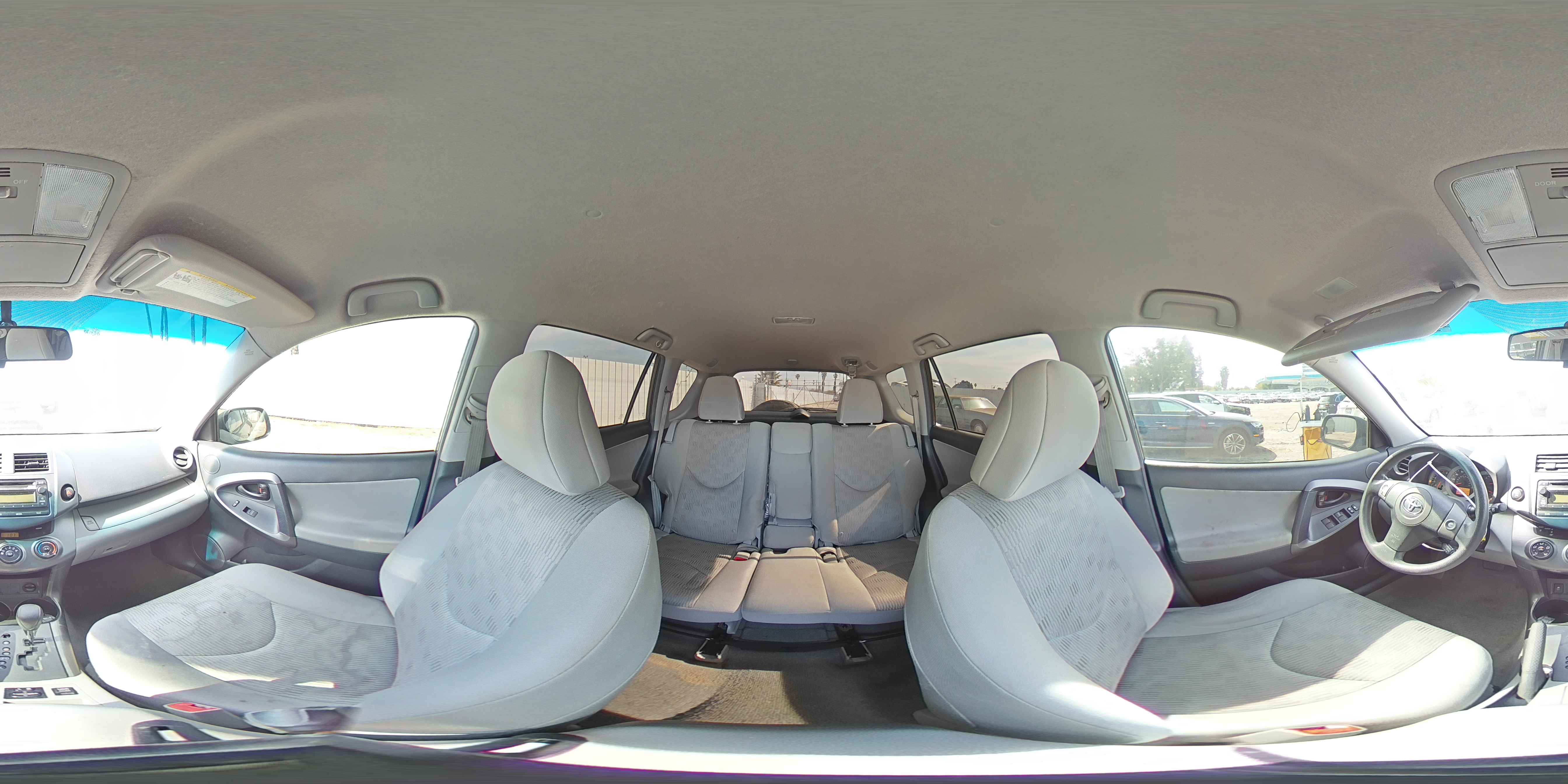 2012 Toyota RAV 4 - Image 13