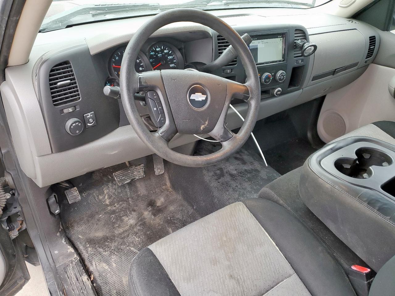 2009 Chevrolet Silverado - Image 8