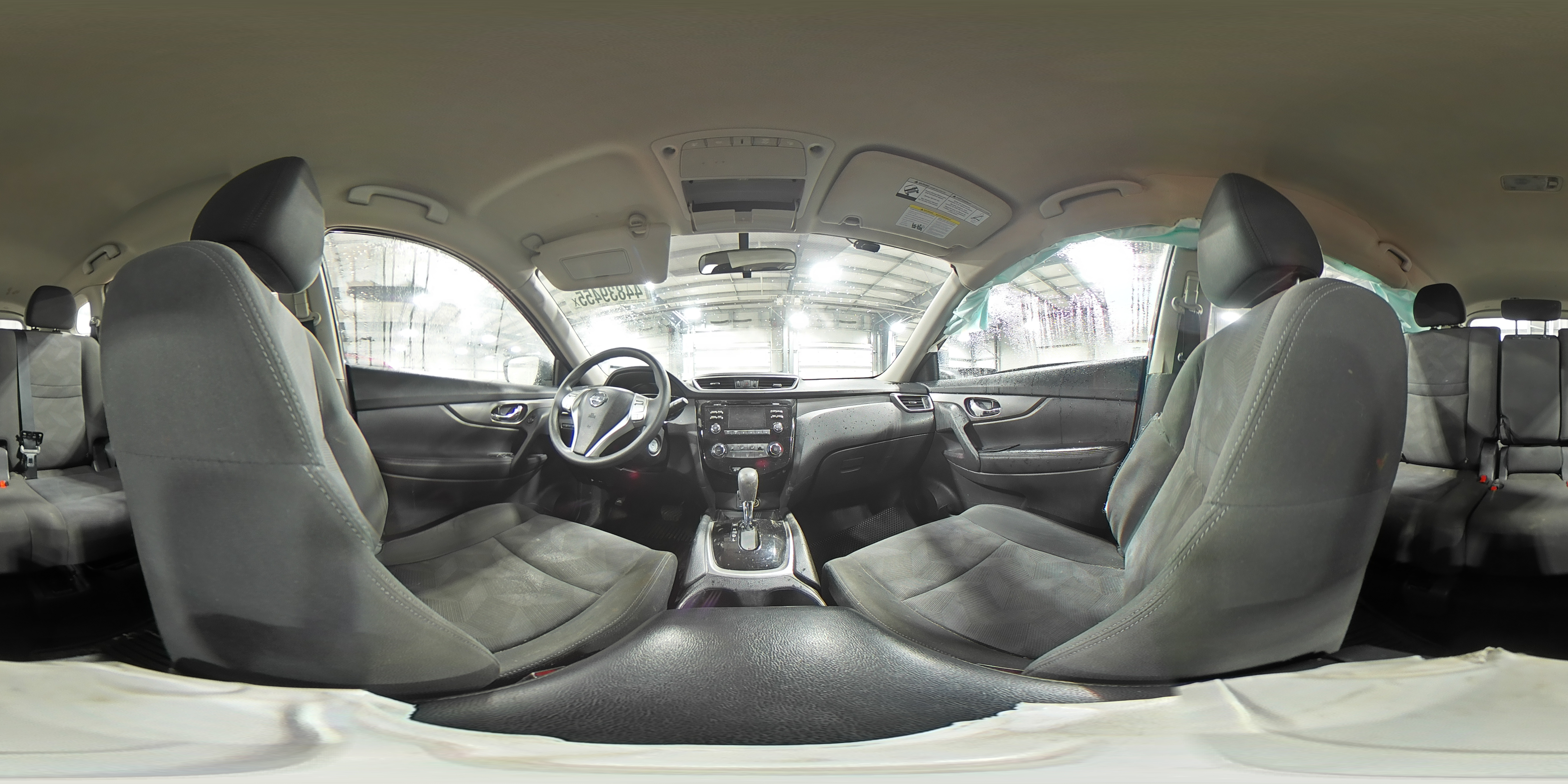 2016 Nissan Rogue - Image 15