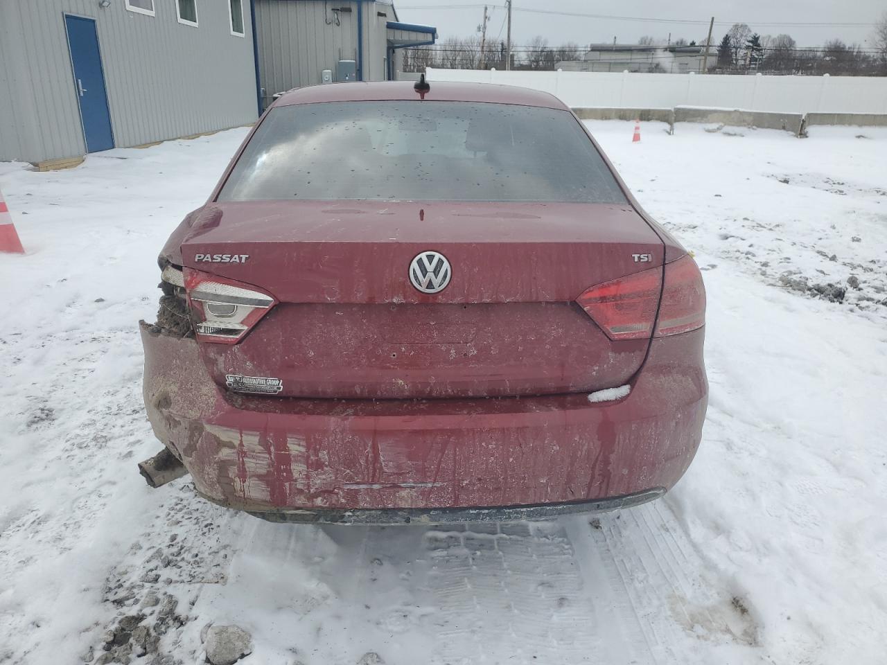 2015 Volkswagen Passat - Image 6