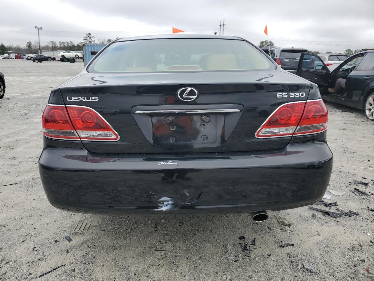 2005 Lexus ES - Image 6