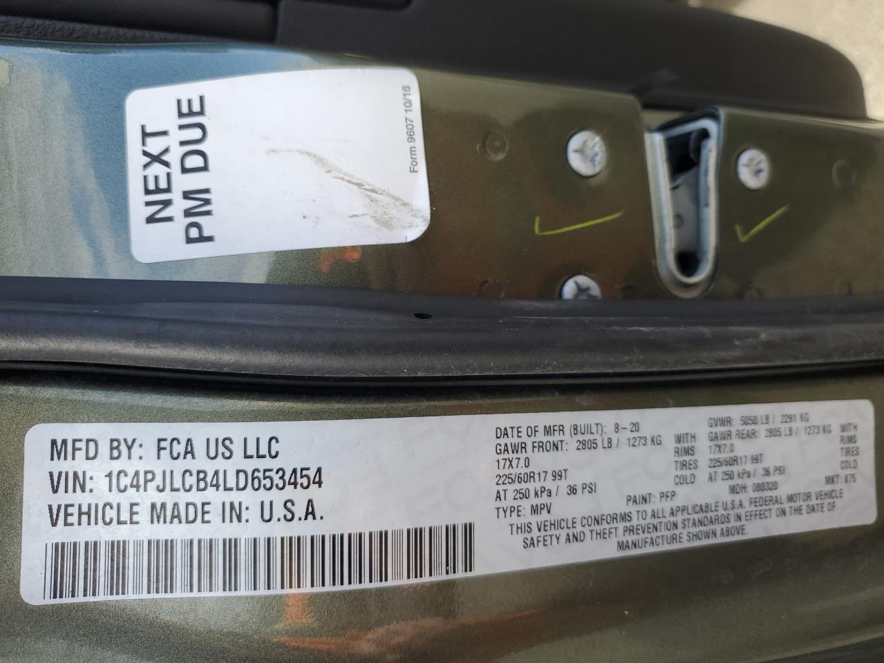 2020 Jeep Grand Cherokee - Image 14