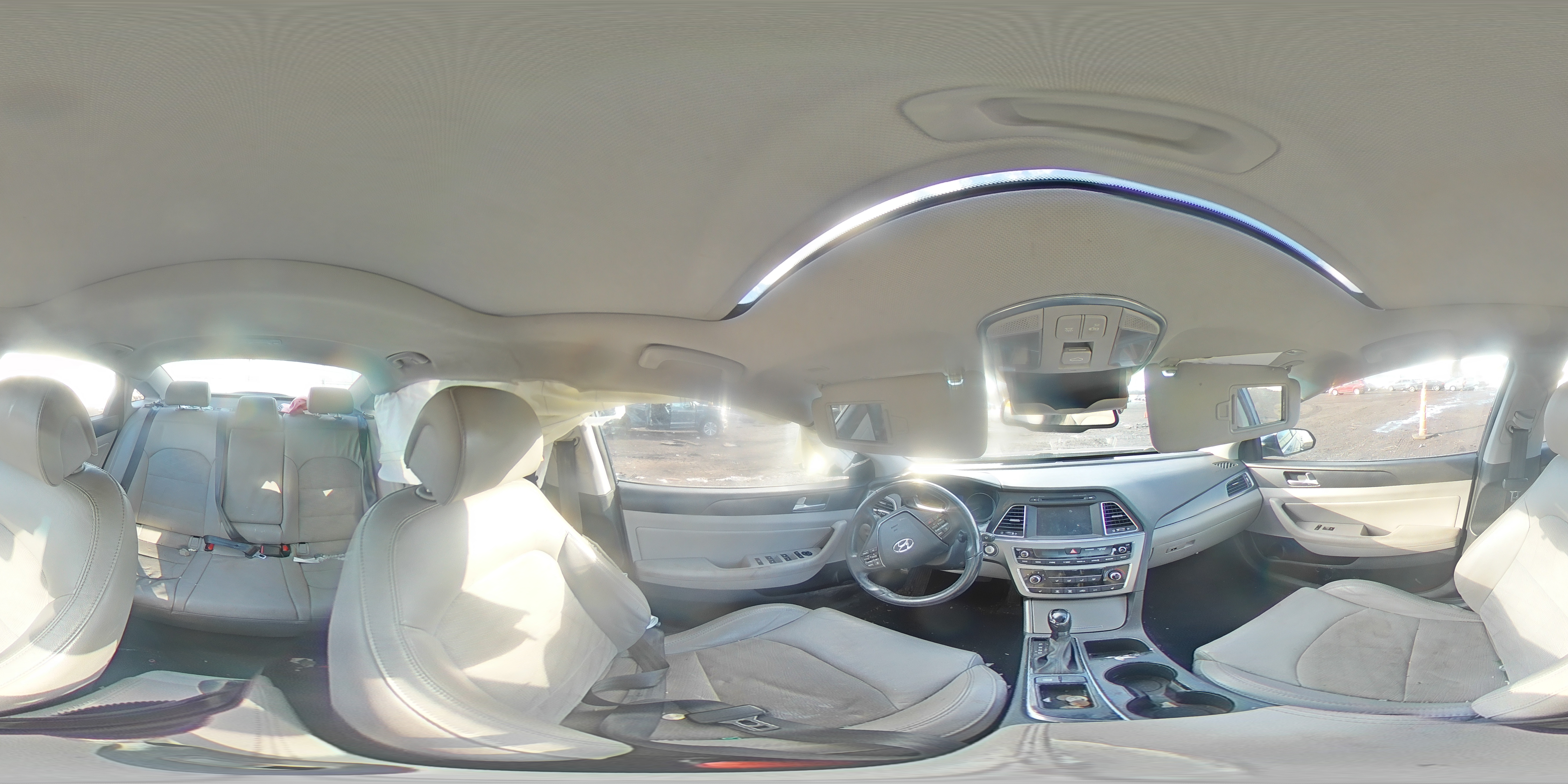 2016 Hyundai Sonata - Image 13