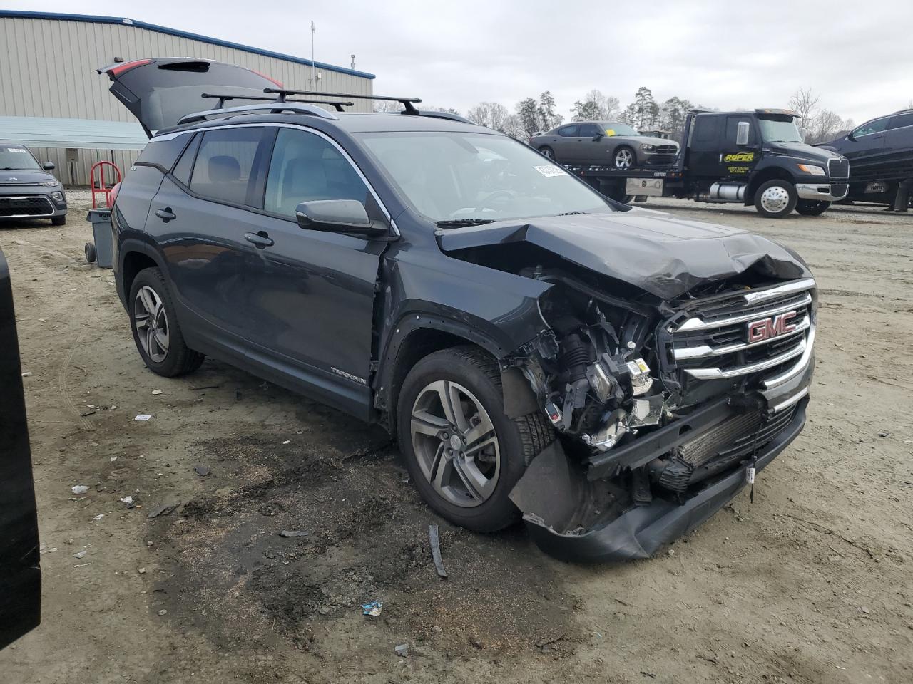 2019 GMC Terrain - Image 4