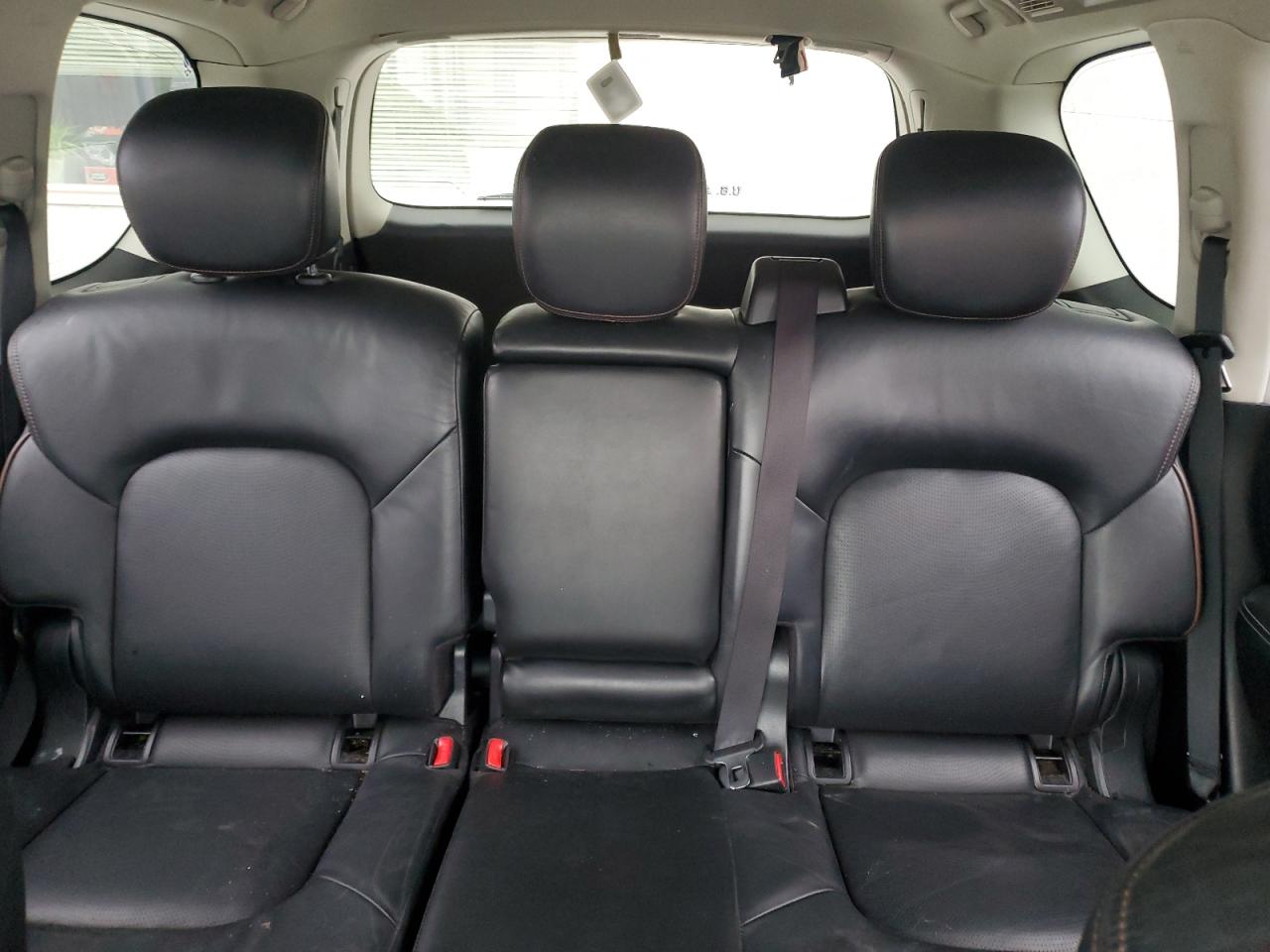 2020 Nissan Armada - Image 10