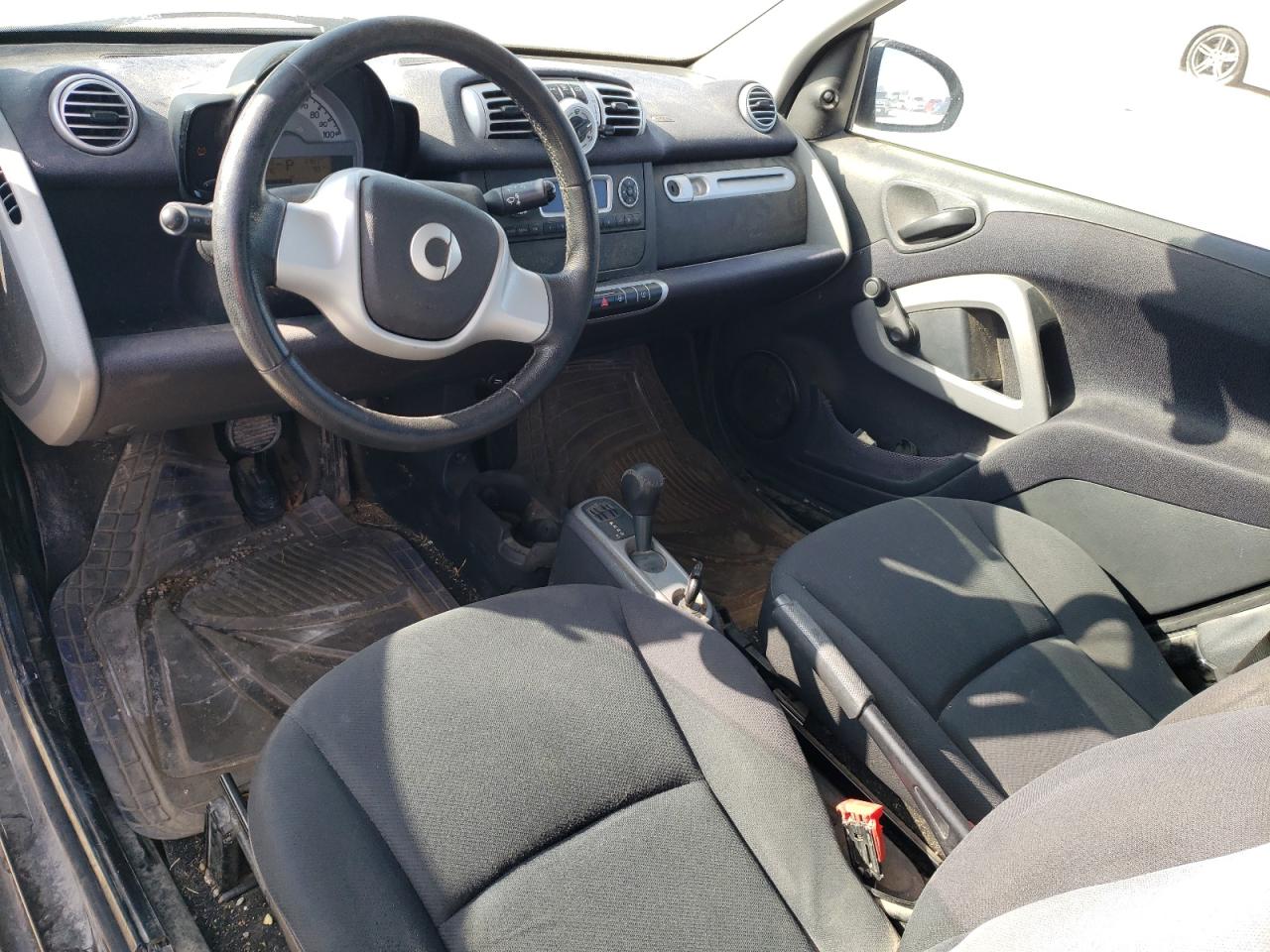 2014 Smart Fortwo - Image 8