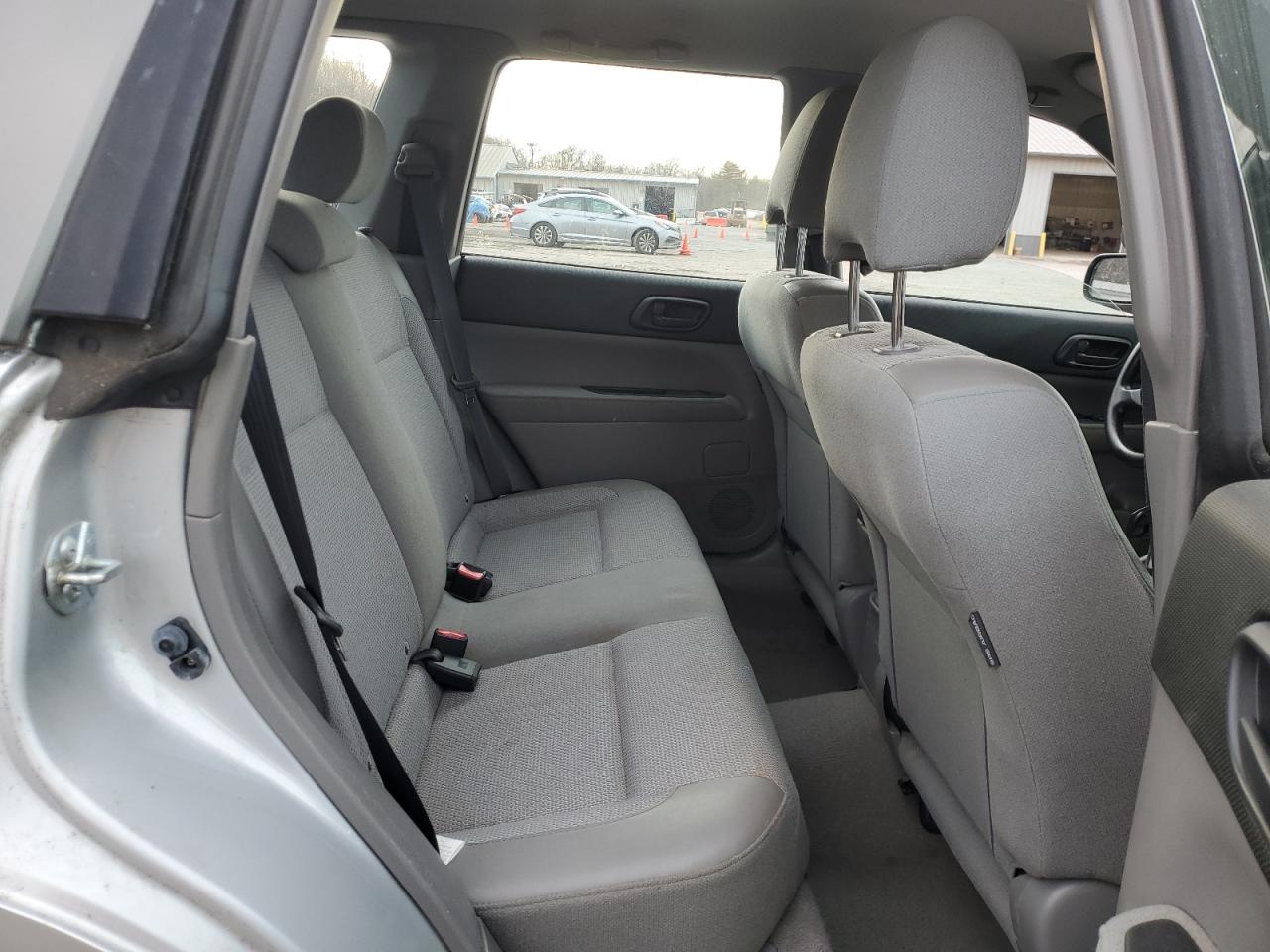 2003 Subaru Forester - Image 11