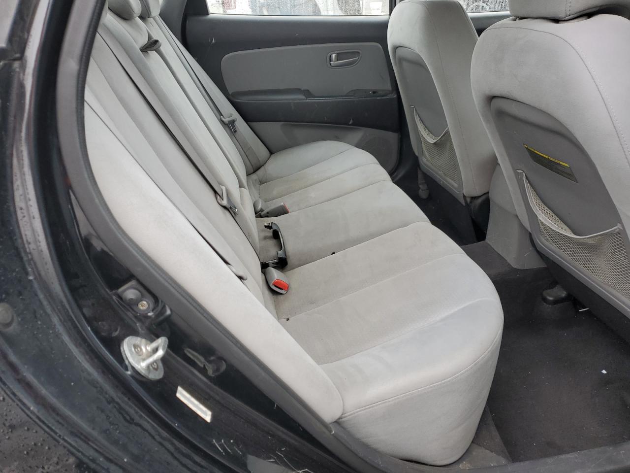2008 Hyundai Elantra - Image 10