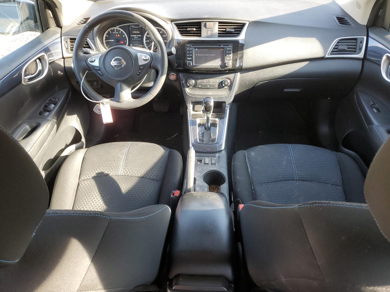 2017 Nissan Sentra - Image 8